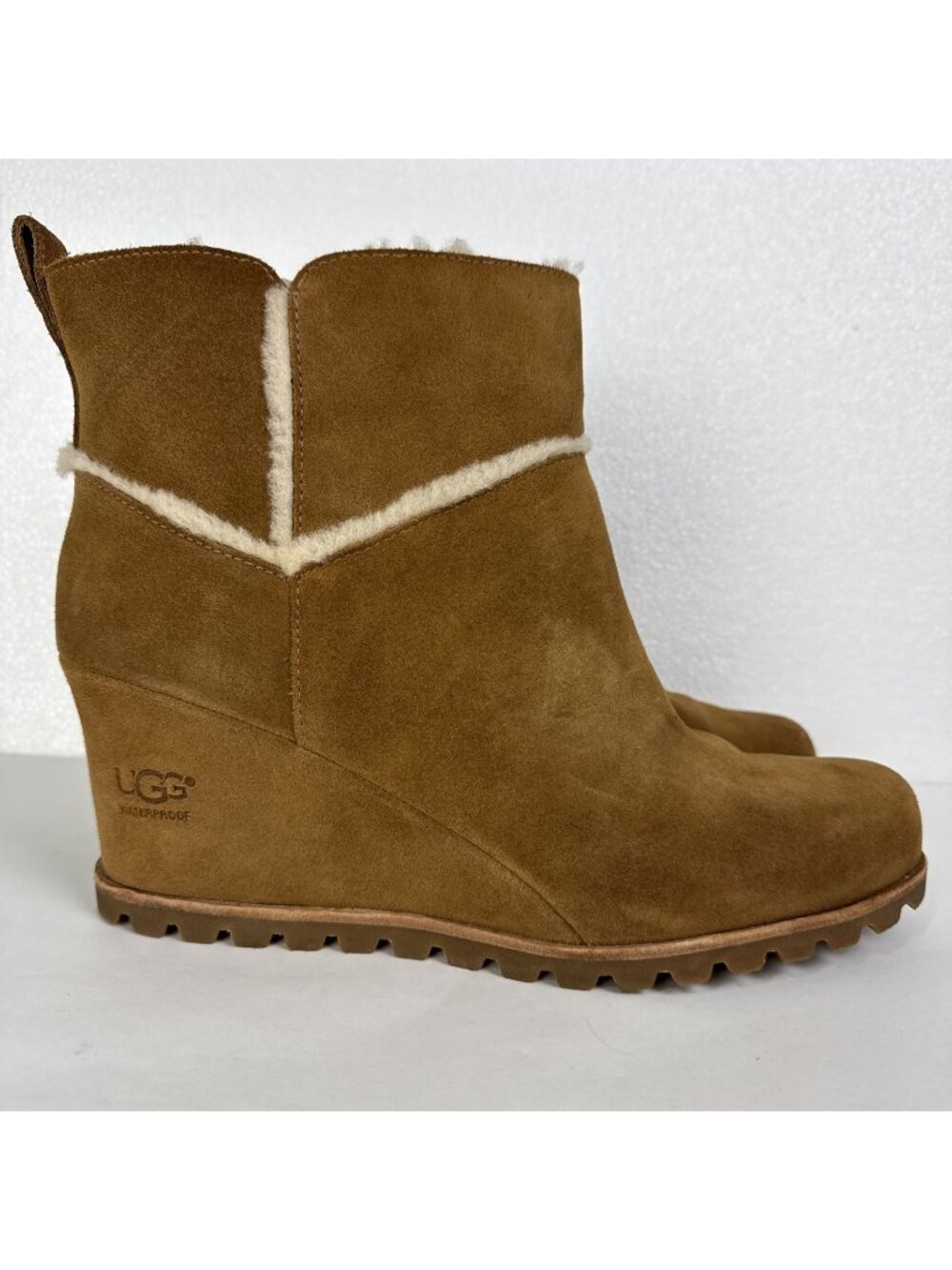 UGG Marte Chestnut Brown Suede Wedge Ankle Boots Women's 12 Shearling Lined